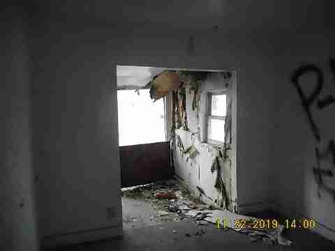 8897 Mendota (29)_m.jpg